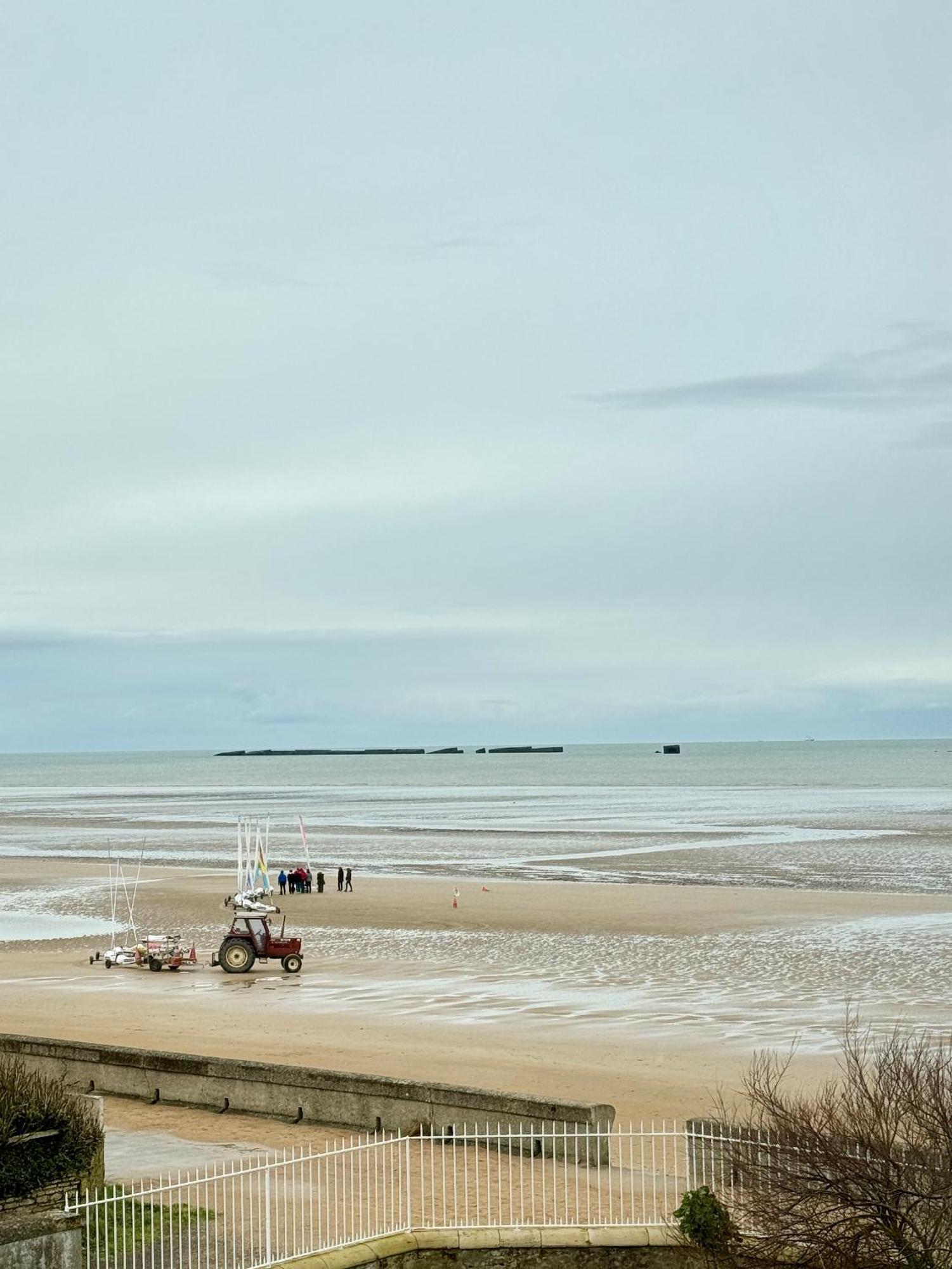 Sunny Apt On D-Day Beach With Parking Saint-Côme-de-Fresné エクステリア 写真