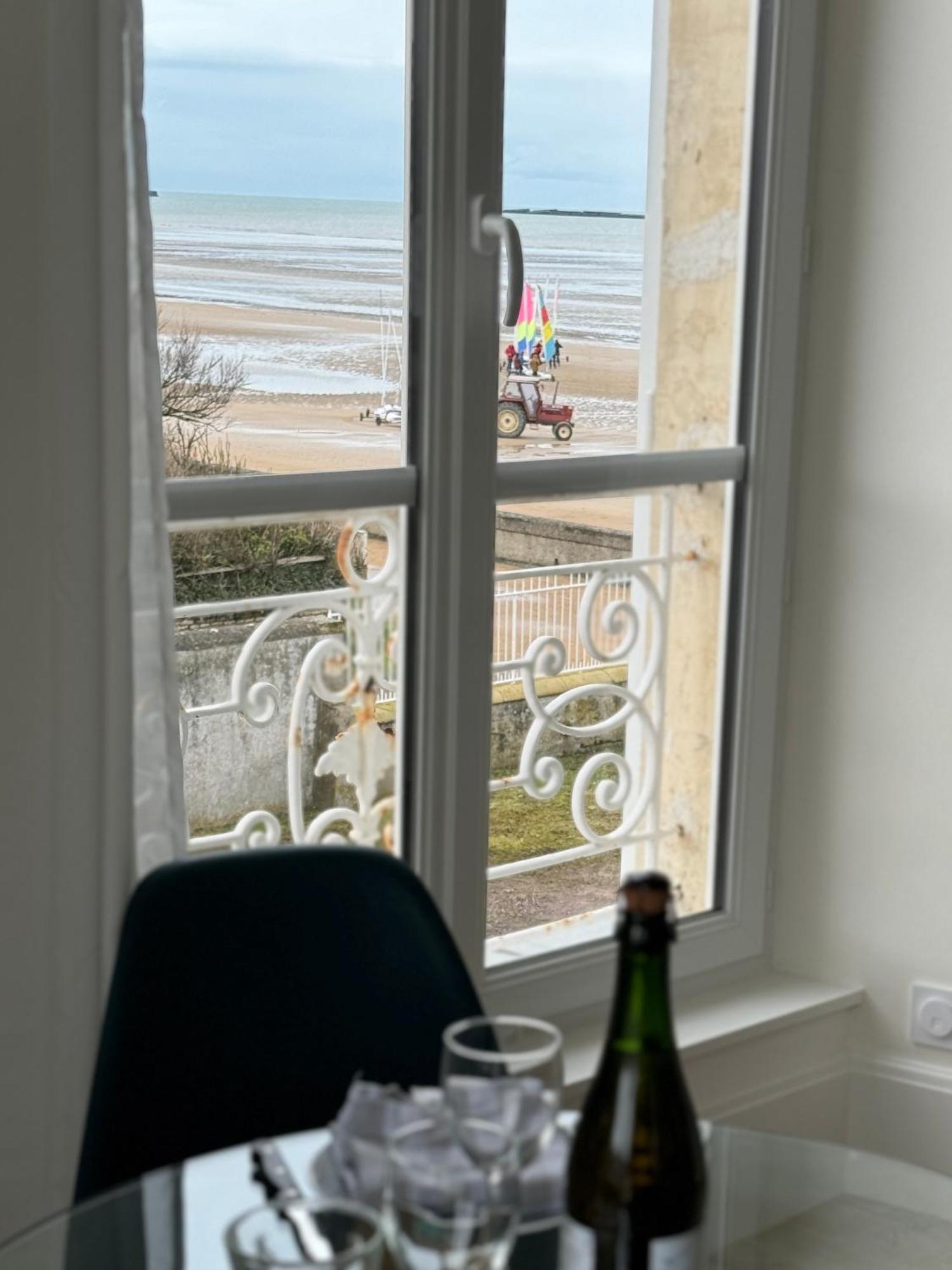 Sunny Apt On D-Day Beach With Parking Saint-Côme-de-Fresné エクステリア 写真